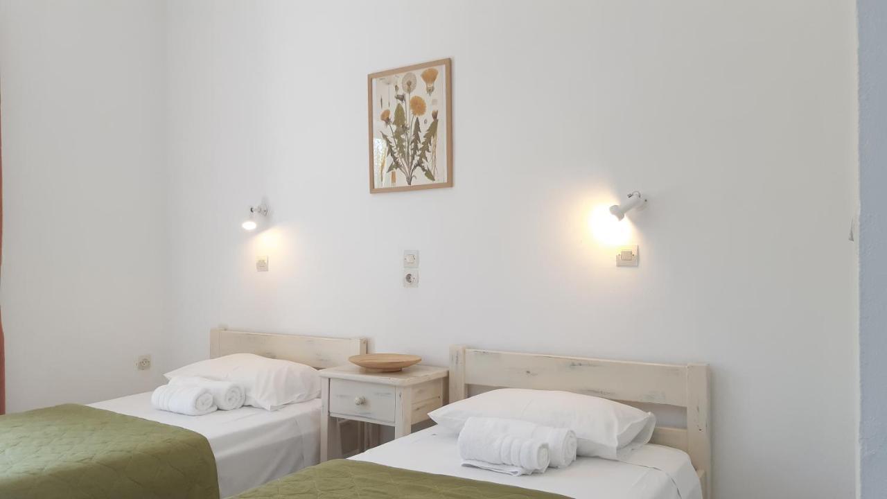Voula Accommodation Agios Georgios  Exterior photo